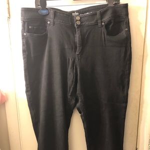 NY & Co SOHO Curvy Boyfriend Jean